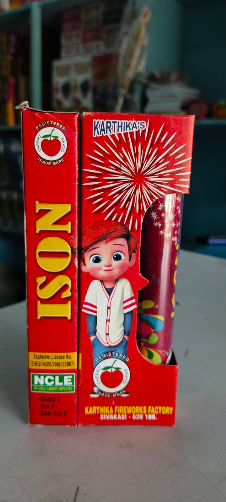 Ison (2 Pcs)